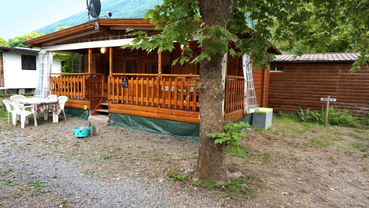 Vakantiehuis Casasinporlezza - Camping Italie Hotel Exterior photo