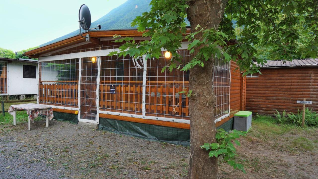 Vakantiehuis Casasinporlezza - Camping Italie Hotel Exterior photo